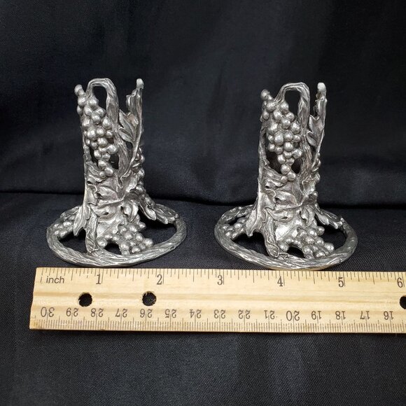 Pair Of 1991 Grape Leaf Seagull Canada Etain Fine Pewter Taper Candle Holders - Picture 4 of 13